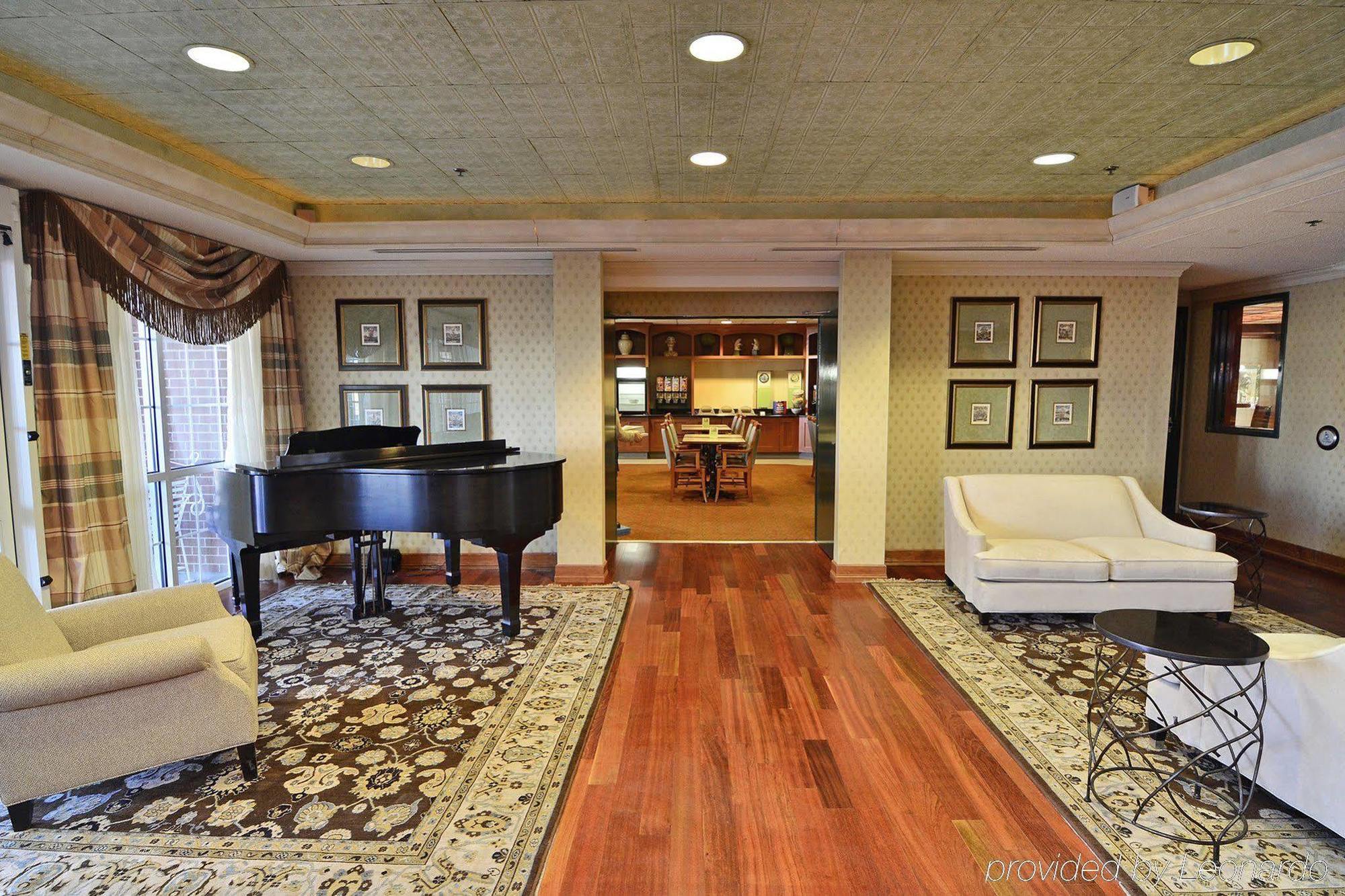 - W Msp Airport Area By Ihg Hotel Bloomington