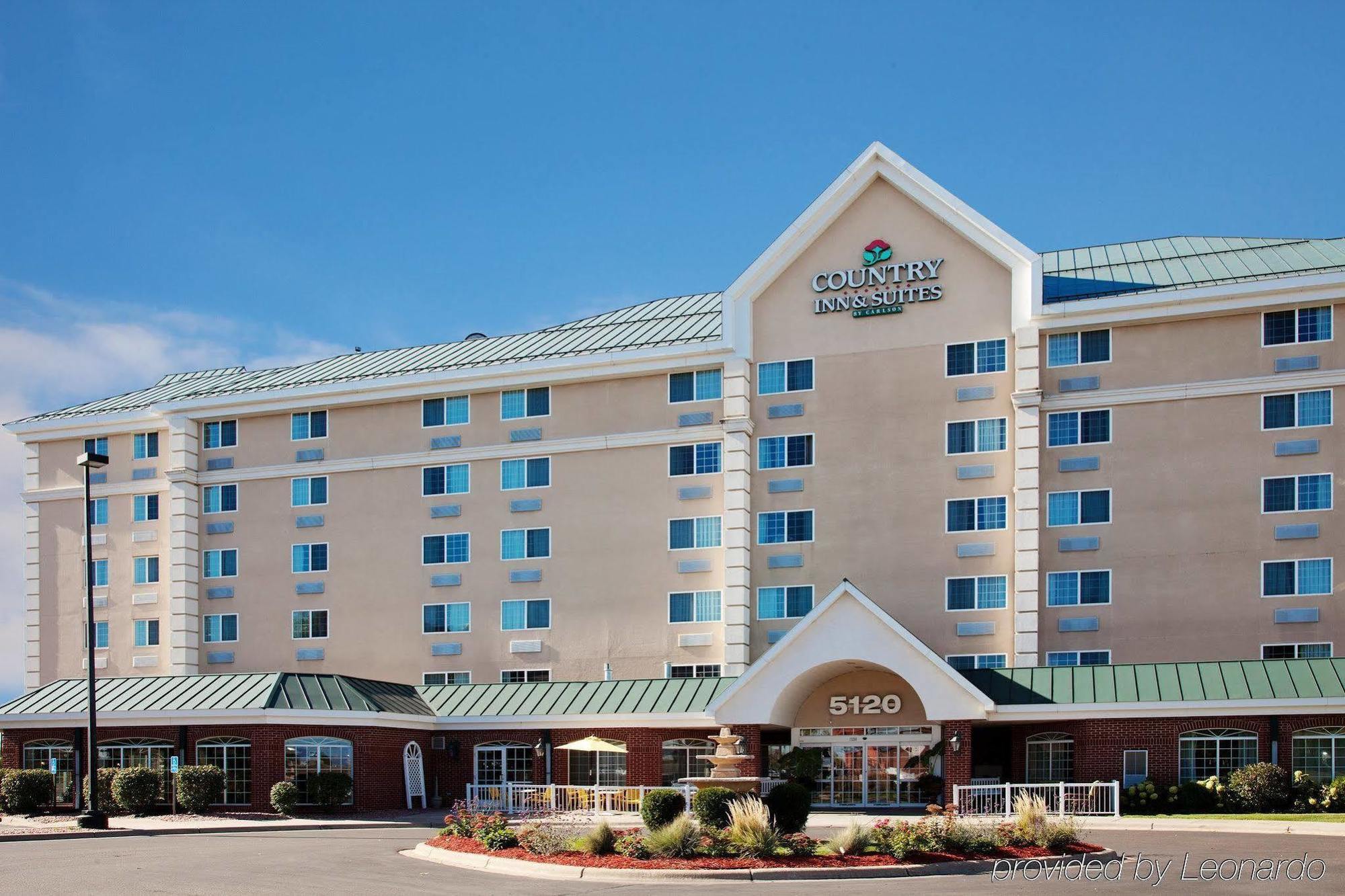 - W Msp Airport Area By Ihg Hotel 3*